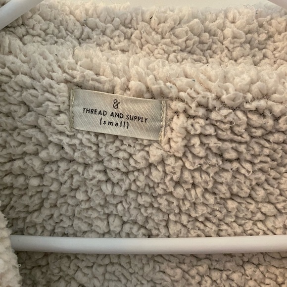 Thread & Supply Sherpa jean top - Picture 3 of 4